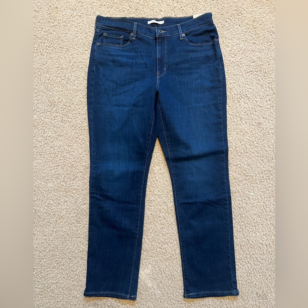 Levi’s Women’s Stretch Denim Jeans, Classic Straight, Color: Blue, Size:14M, NWT